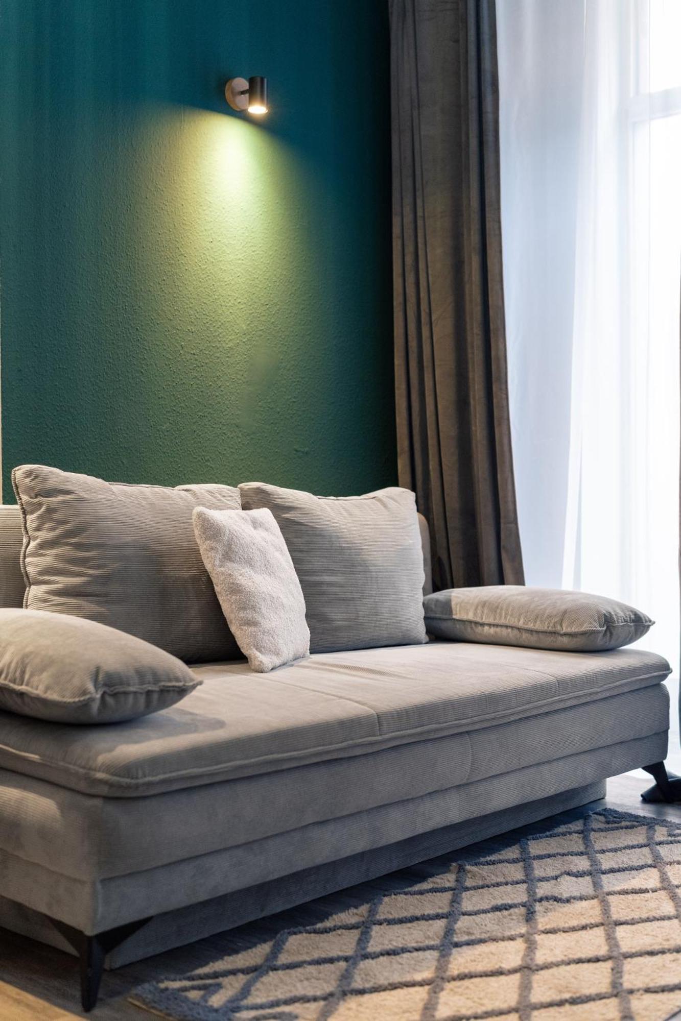 Modern Living Apartment - 3-Zimmer - Nuernberg Nord, Ruhige Seitenstrasse, Fusslaeufig Strassenbahn Ngoại thất bức ảnh